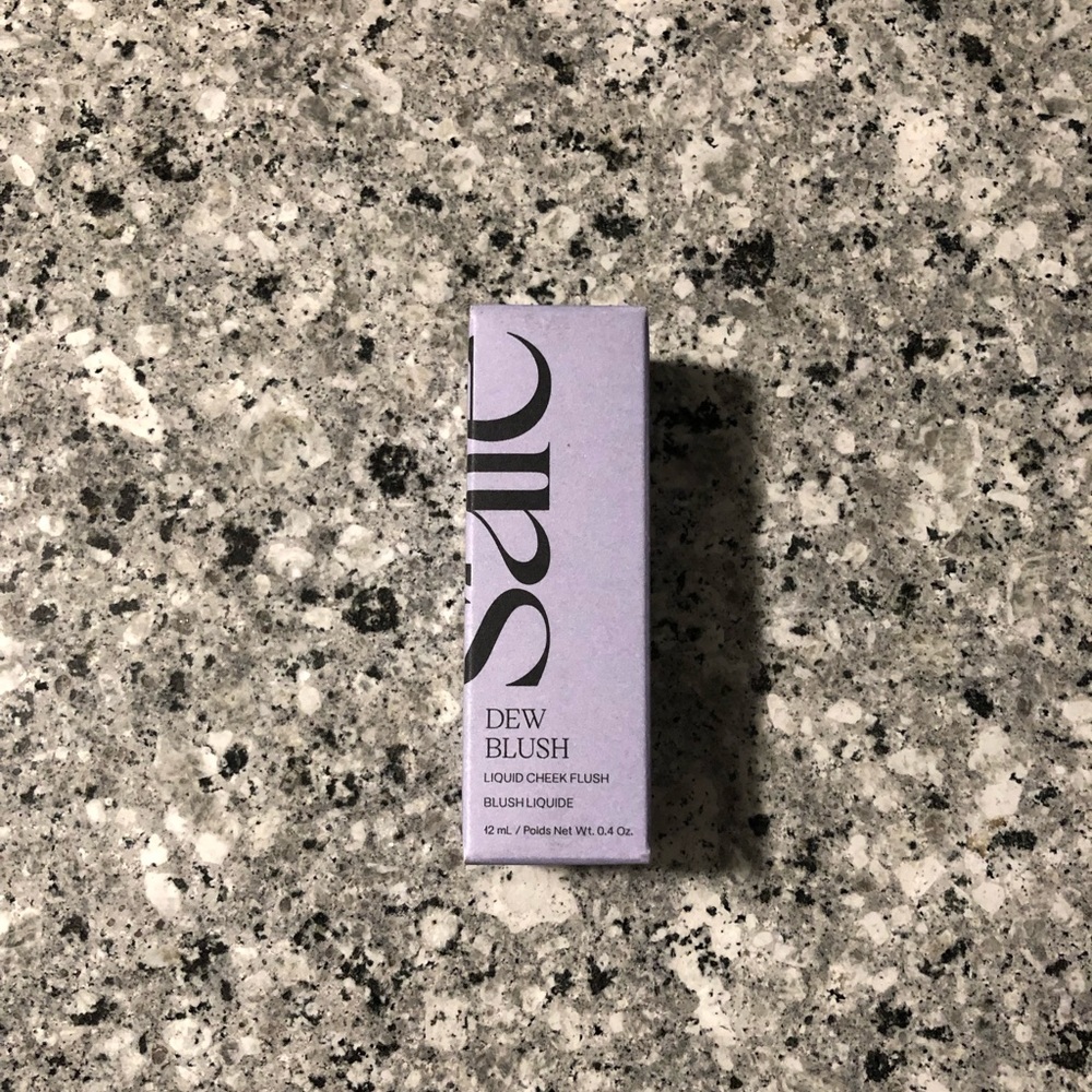 Saie Dew Blush in Chilly (cool-toned mauve)